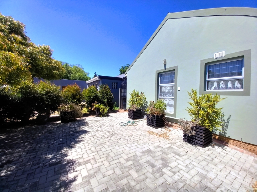To Let 3 Bedroom Property for Rent in Bonnie Brae Western Cape